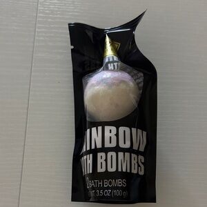 Vibrant Bath Bombs by Rainbow - Multicolor